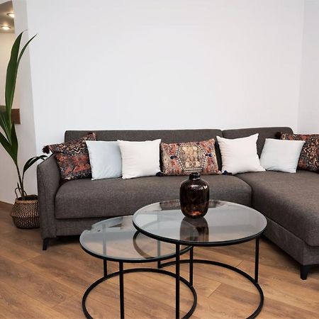 Koules Sea View City Apartment Heraklion  ภายนอก รูปภาพ